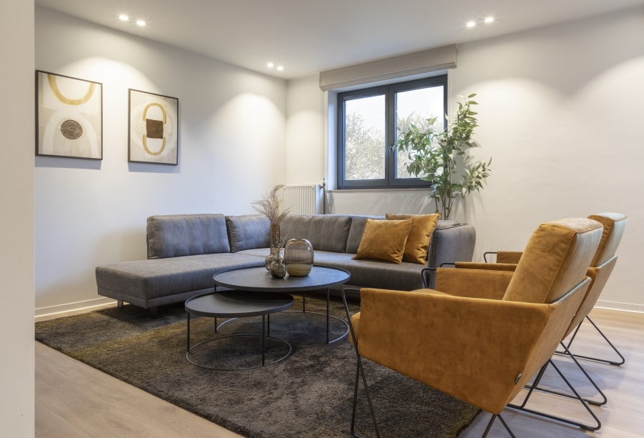 nr1bb33755ac16383a2c2752a78376a740d